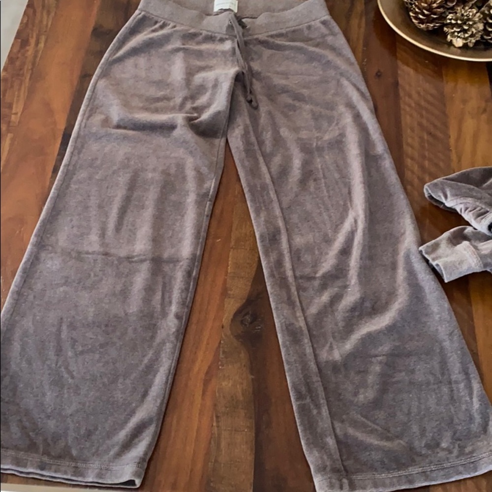 Sweatsuit with hoodie